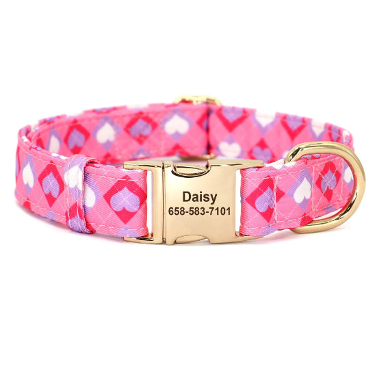 Collier Chien personnalisé rose fluore
