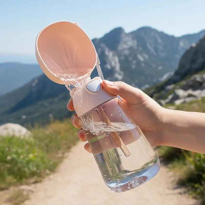 Gourde de Voyage pour Chien : gourde de randonnée pour chien avec Gamelle Intégrée - Excursion Chien