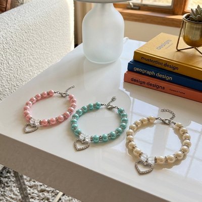 Collier pour chiot en perles colorées décoratives