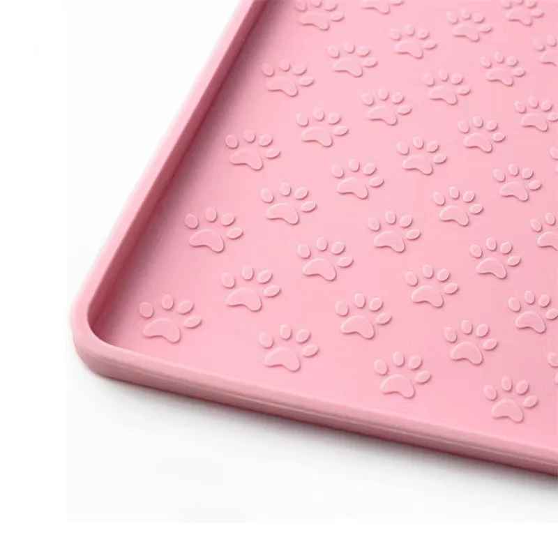Tapis Sous Gamelle Chien Rose | Antifuite - Excursion Chien